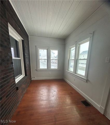 15 Katherine Street, Struthers, OH 44471