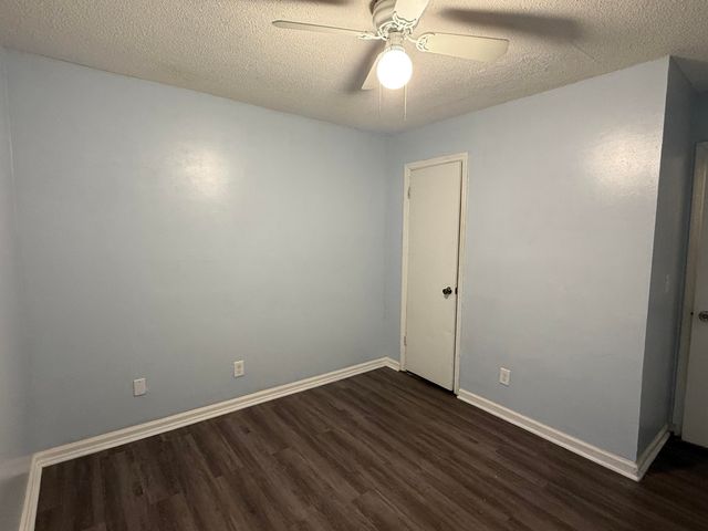 168 Dorchester Manor Boulevard Unit B, North Charleston, SC 29420
