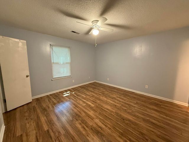 168 Dorchester Manor Boulevard Unit B, North Charleston, SC 29420