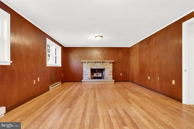 5827 ETZLER RD, Frederick, MD 21702