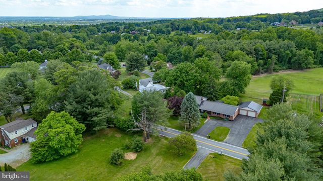 5827 ETZLER RD, Frederick, MD 21702