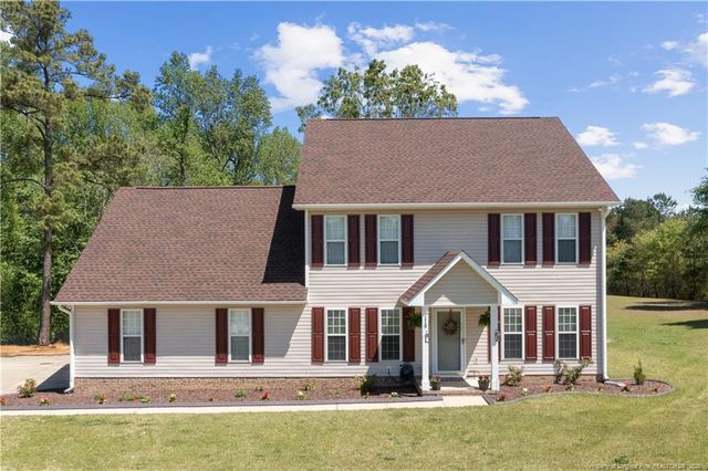 119 Woodbine Drive, Raeford, NC 28376