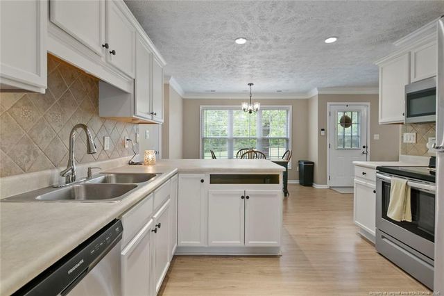 119 Woodbine Drive, Raeford, NC 28376