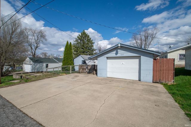 1001 Hubbard Avenue, Mishawaka, IN 46544