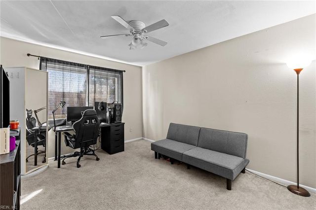 1221 Clydesdale LN, Virginia Beach, VA 23464