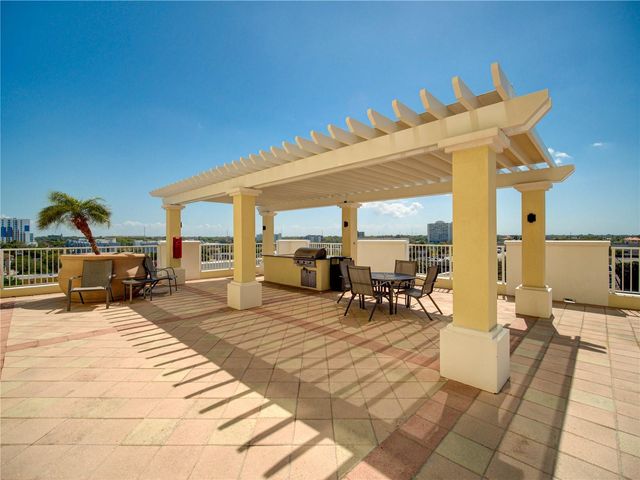 628 CLEVELAND STREET 1314, Clearwater, FL 33755