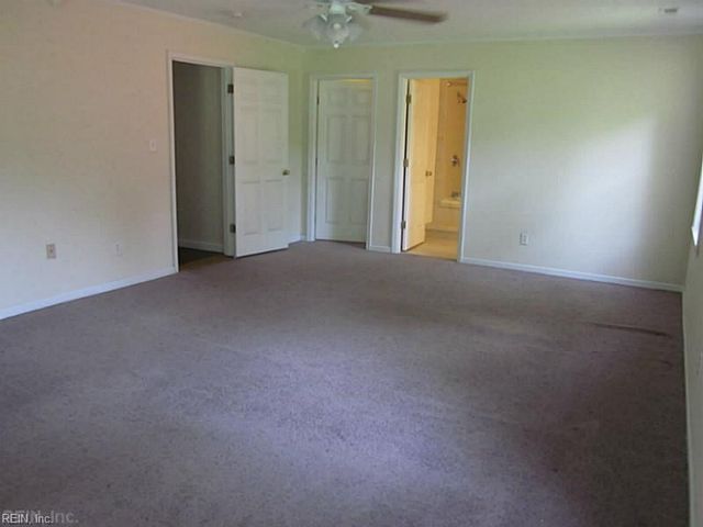 20 Robinson DR, Newport News, VA 23601