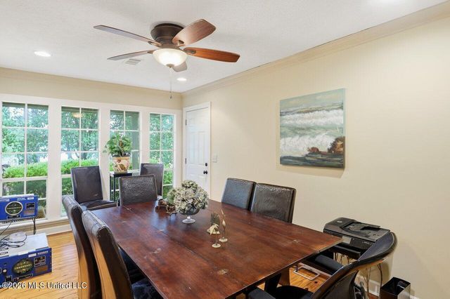 137 Lakeview Drive, Madison, MS 39110