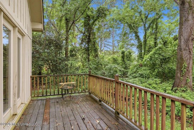 137 Lakeview Drive, Madison, MS 39110