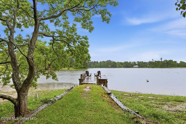 137 Lakeview Drive, Madison, MS 39110