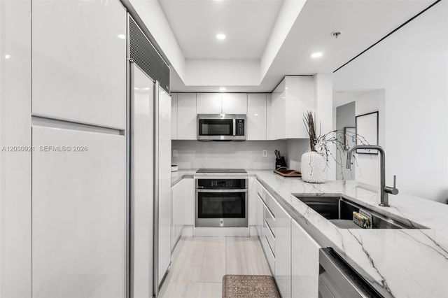 1500 Ocean Drive 707, Miami Beach, FL 33139