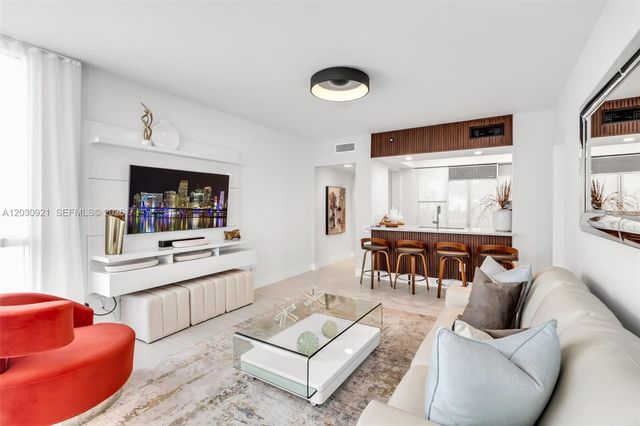 1500 Ocean Drive 707, Miami Beach, FL 33139