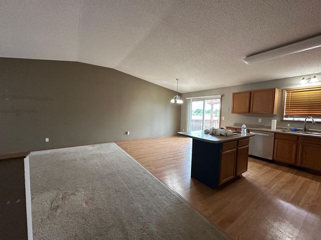 6060 Bennett Court S, Fargo, ND 58104