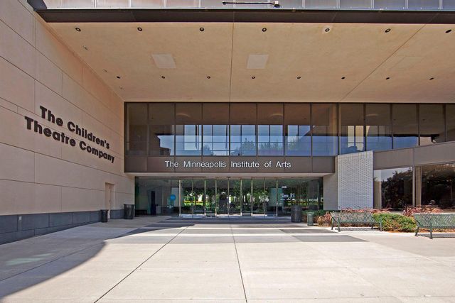 111 E Franklin Avenue 205, Minneapolis, MN 55404