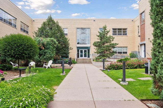 111 E Franklin Avenue 205, Minneapolis, MN 55404