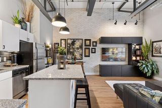 111 E Franklin Avenue 205, Minneapolis, MN 55404