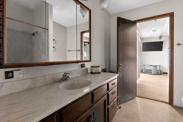 724 Elko Avenue, Grants, NM 87020