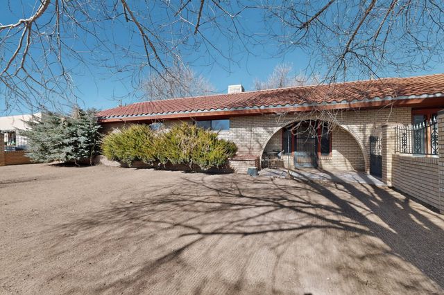 724 Elko Avenue, Grants, NM 87020