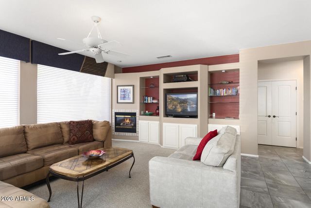 18172 N PETRIFIED FOREST Drive, Surprise, AZ 85374