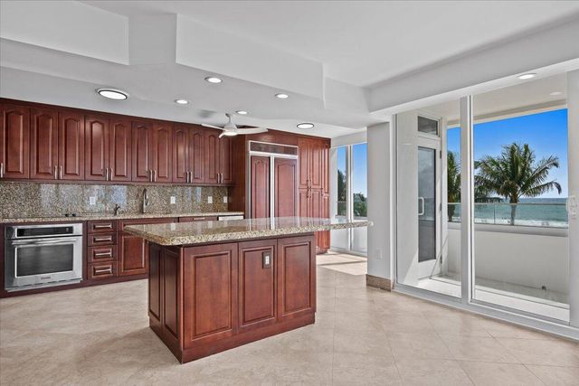 2800 S Ocean Boulevard Unit 2f, Boca Raton, FL 33432