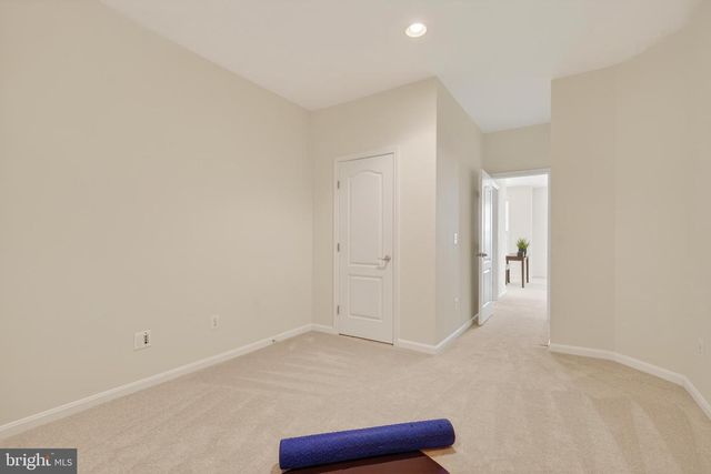 43676 CHICACOAN CREEK SQ, Leesburg, VA 20176