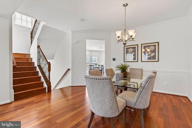 43676 CHICACOAN CREEK SQ, Leesburg, VA 20176