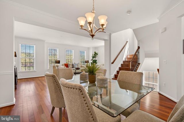 43676 CHICACOAN CREEK SQ, Leesburg, VA 20176
