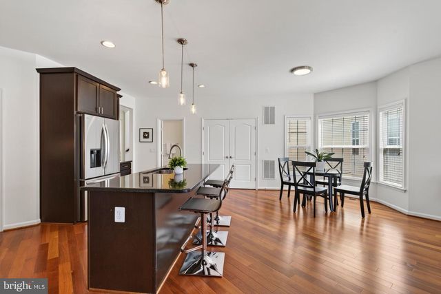 43676 CHICACOAN CREEK SQ, Leesburg, VA 20176