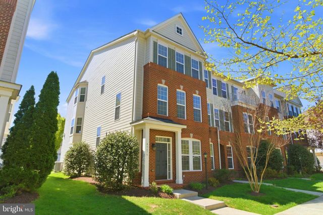 43676 CHICACOAN CREEK SQ, Leesburg, VA 20176