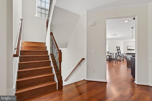 43676 CHICACOAN CREEK SQ, Leesburg, VA 20176