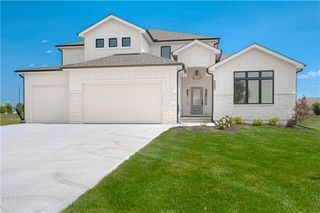 2003 Foxtail Point, Kearney, MO 64060