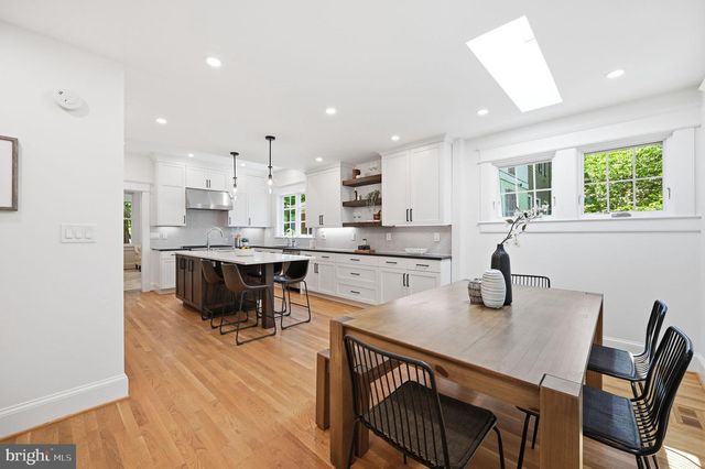 3707 MILITARY RD NW, Washington, DC 20015