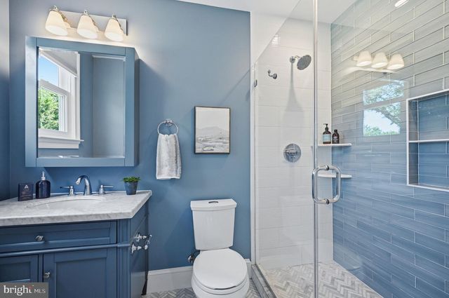 3707 MILITARY RD NW, Washington, DC 20015