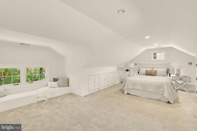 3707 MILITARY RD NW, Washington, DC 20015