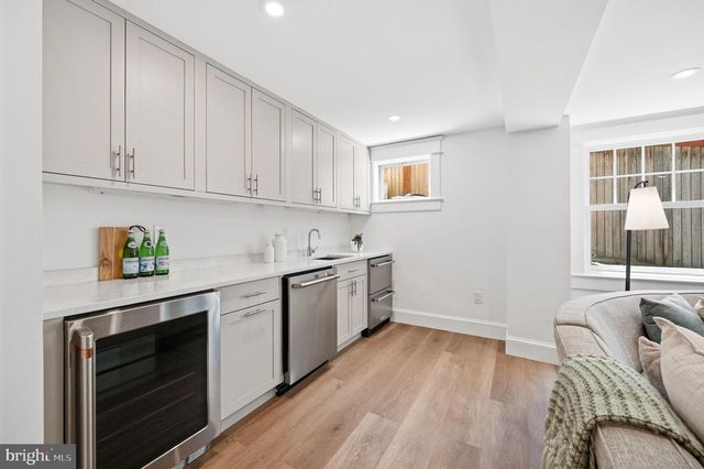 3707 MILITARY RD NW, Washington, DC 20015
