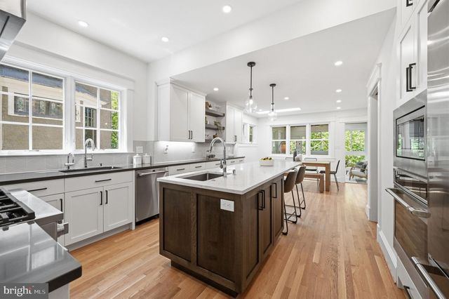 3707 MILITARY RD NW, Washington, DC 20015