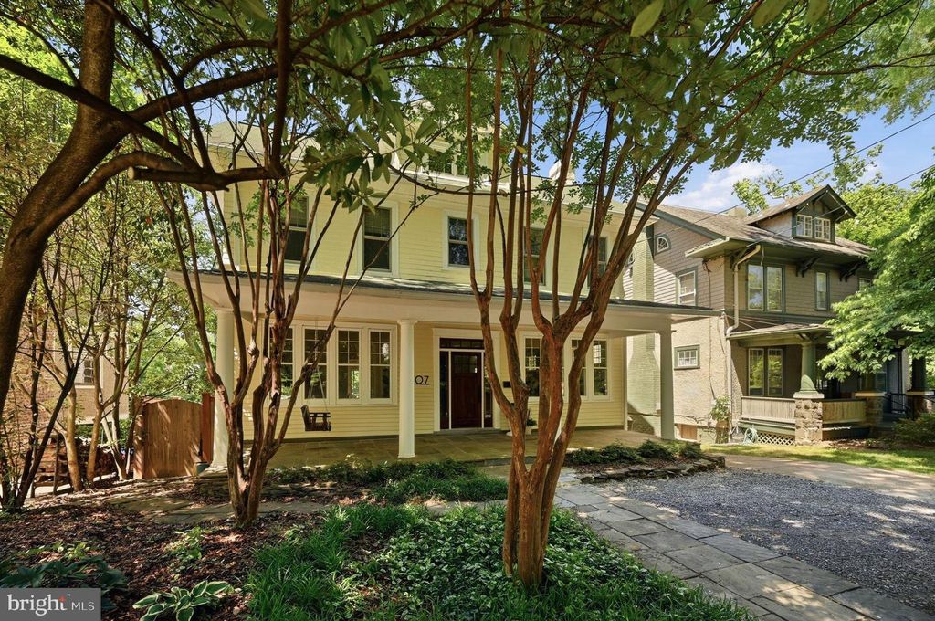 3707 MILITARY RD NW, Washington, DC 20015