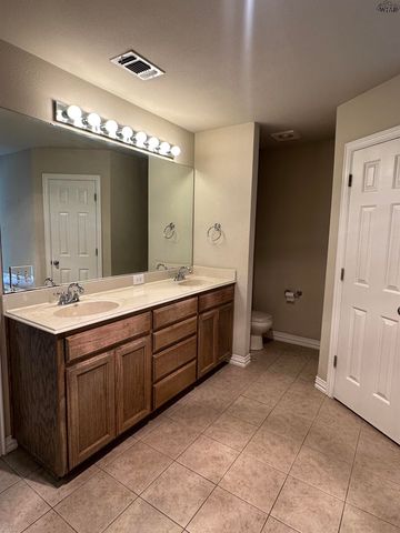 5214 SUNNYBROOK LANE, Wichita Falls, TX 76310