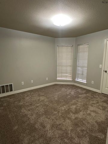 5214 SUNNYBROOK LANE, Wichita Falls, TX 76310