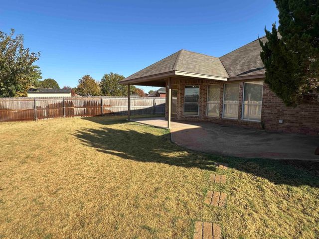 5214 SUNNYBROOK LANE, Wichita Falls, TX 76310
