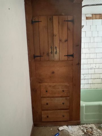 12 Delong Road, Duxbury, VT 05660