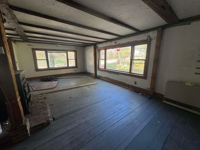 12 Delong Road, Duxbury, VT 05660