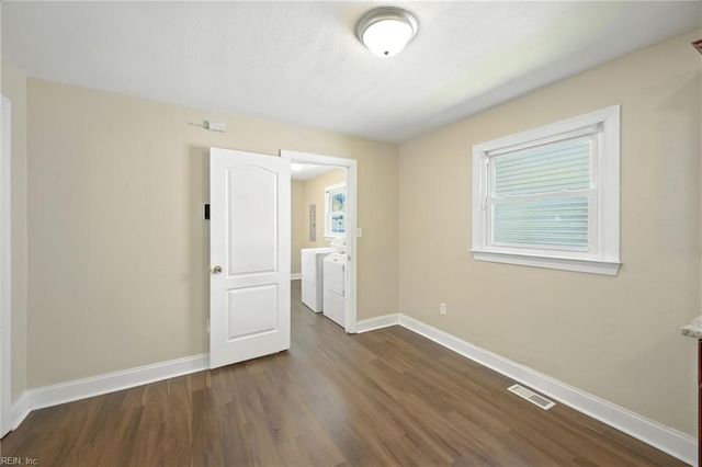 2826 Lens AVE, Norfolk, VA 23509