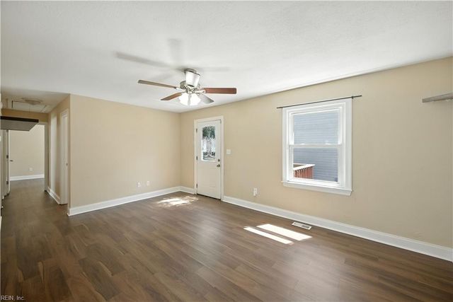 2826 Lens AVE, Norfolk, VA 23509