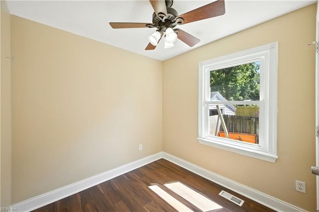 2826 Lens AVE, Norfolk, VA 23509