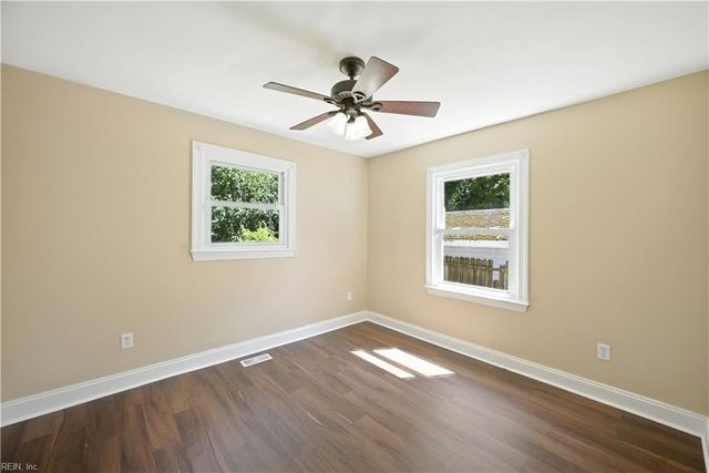 2826 Lens AVE, Norfolk, VA 23509