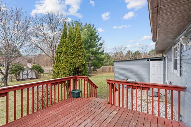 811 Page Street SW, Isanti, MN 55040