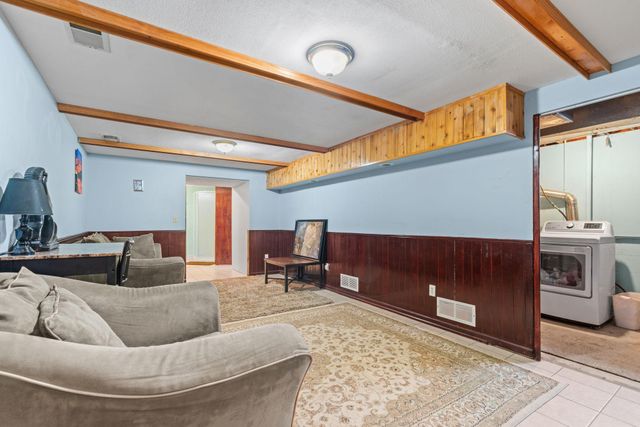 811 Page Street SW, Isanti, MN 55040