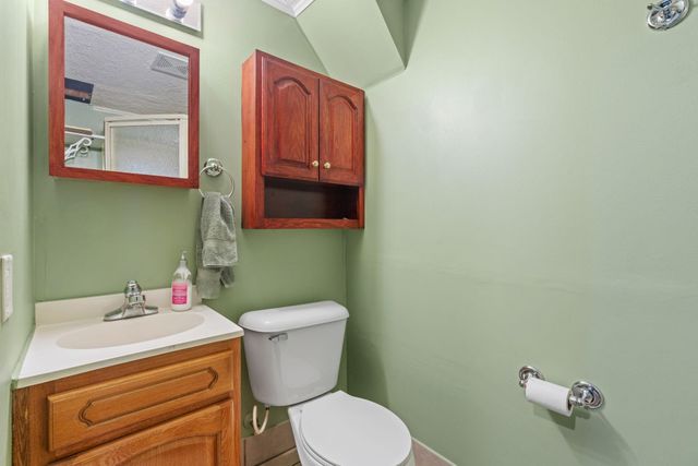 811 Page Street SW, Isanti, MN 55040