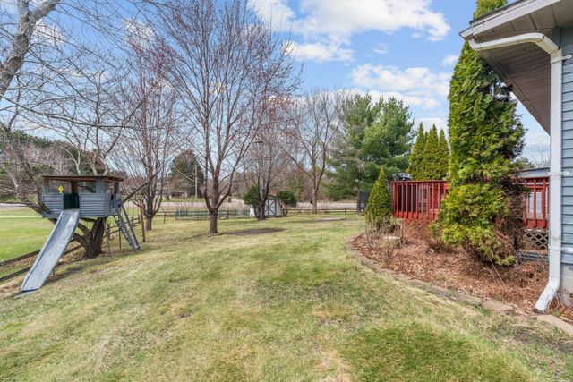 811 Page Street SW, Isanti, MN 55040